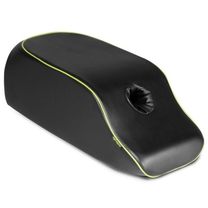 Liberator On A Mission Fleshlight Mount: Kunstleder-Liebeskissen mit Toy-Öffn... Liberator On A Mission Fleshlight Mount: Kunstleder-Liebeskissen mit Toy-Öffn...