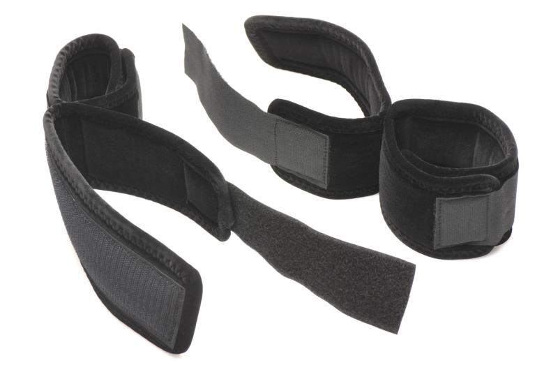XR Brands - Hand- und Fußfesseln - Schwarz