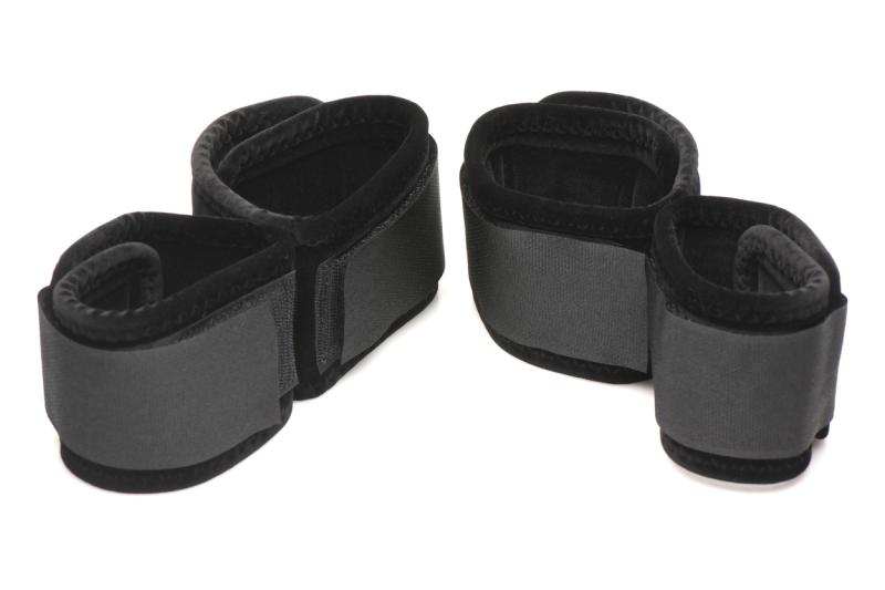XR Brands - Hand- und Fußfesseln - Schwarz