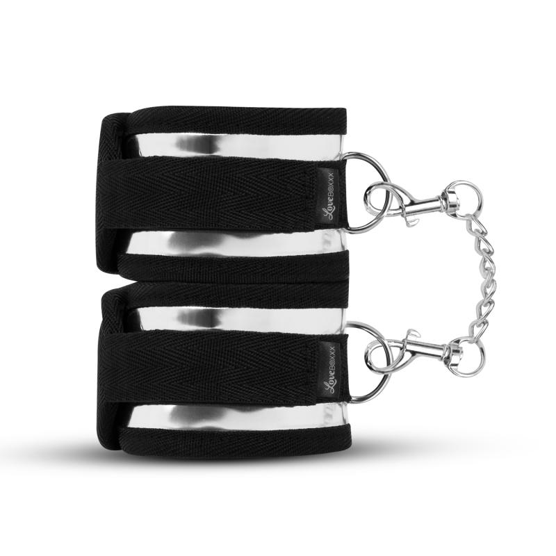 Secret Pleasure Chest »Silver Moon« BDSM Set