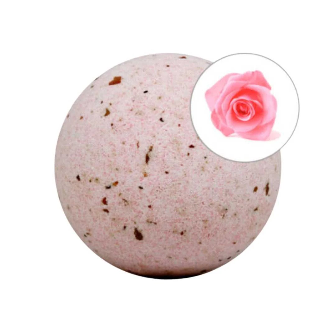 Badebombe mit Aroma und Blütenblättern