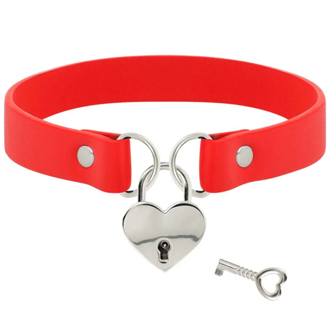 Choker mit herzförmigem Schloss