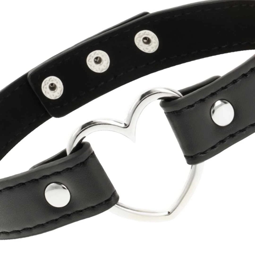Handgefertigter Choker mit Herz