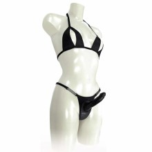 Strapon im Wetlook plus BH Strapon im Wetlook plus BH