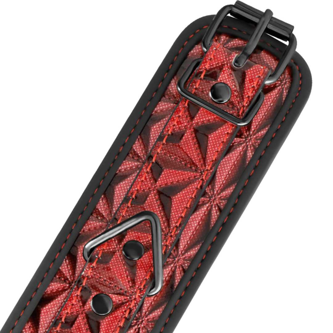 Handfesseln mit Kette in rot-schwarz Optik