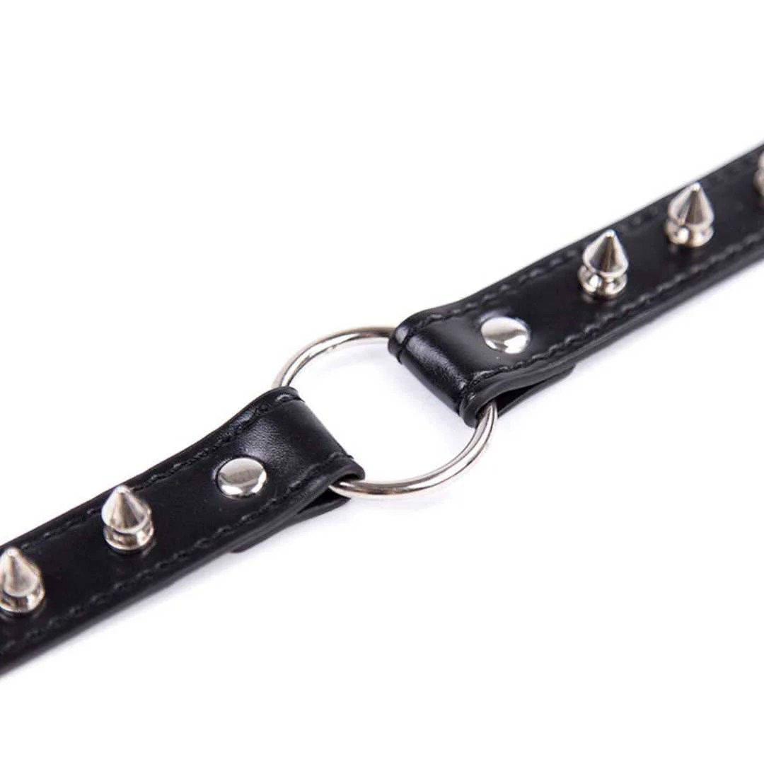 Halsband mit Metall Spikes