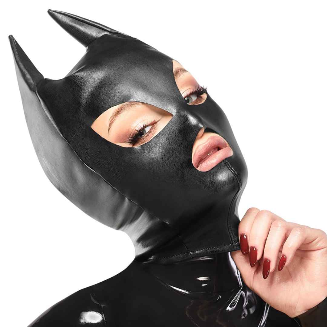 Kopfmaske Im Catwoman-Look