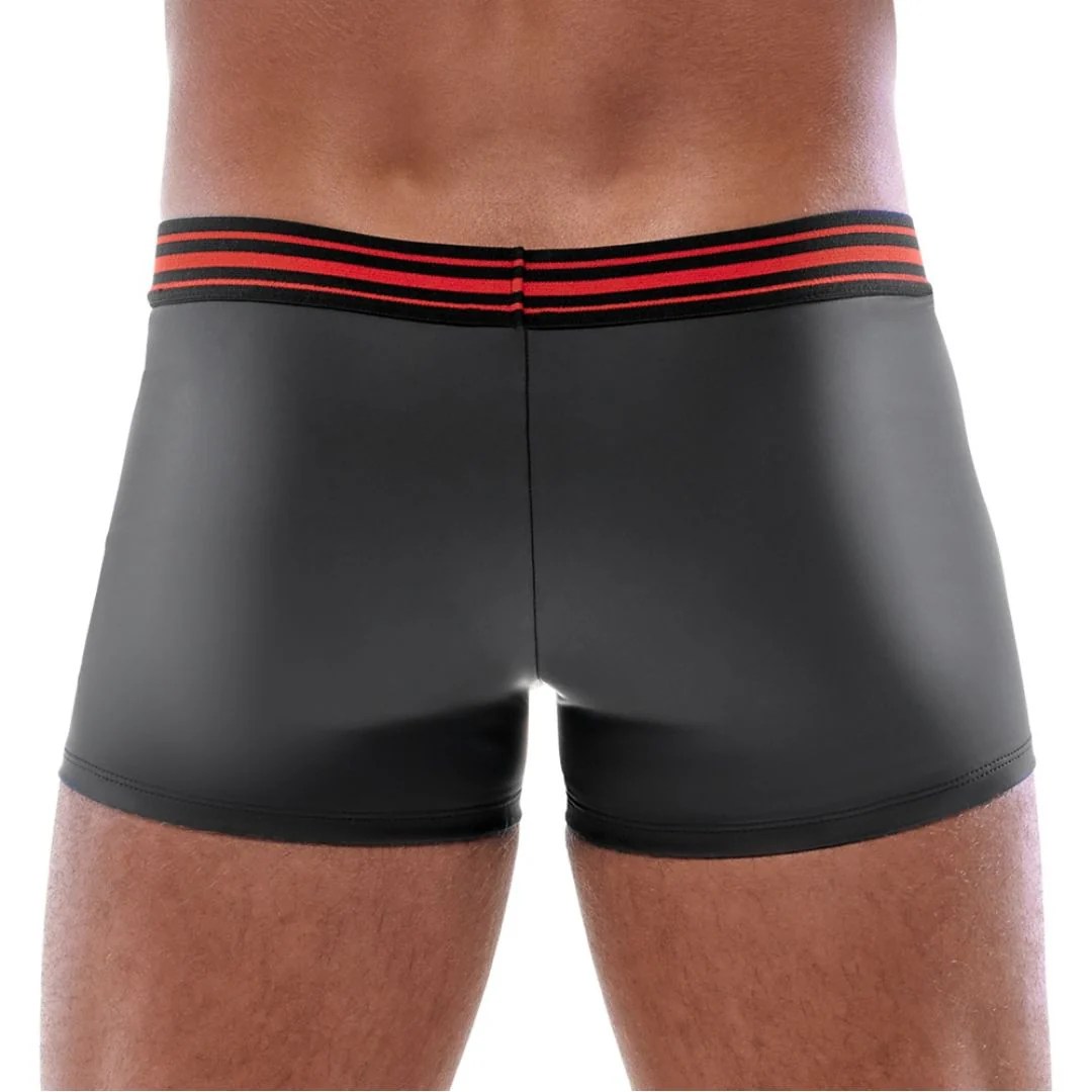 Pants mit rotem Reißverschluss