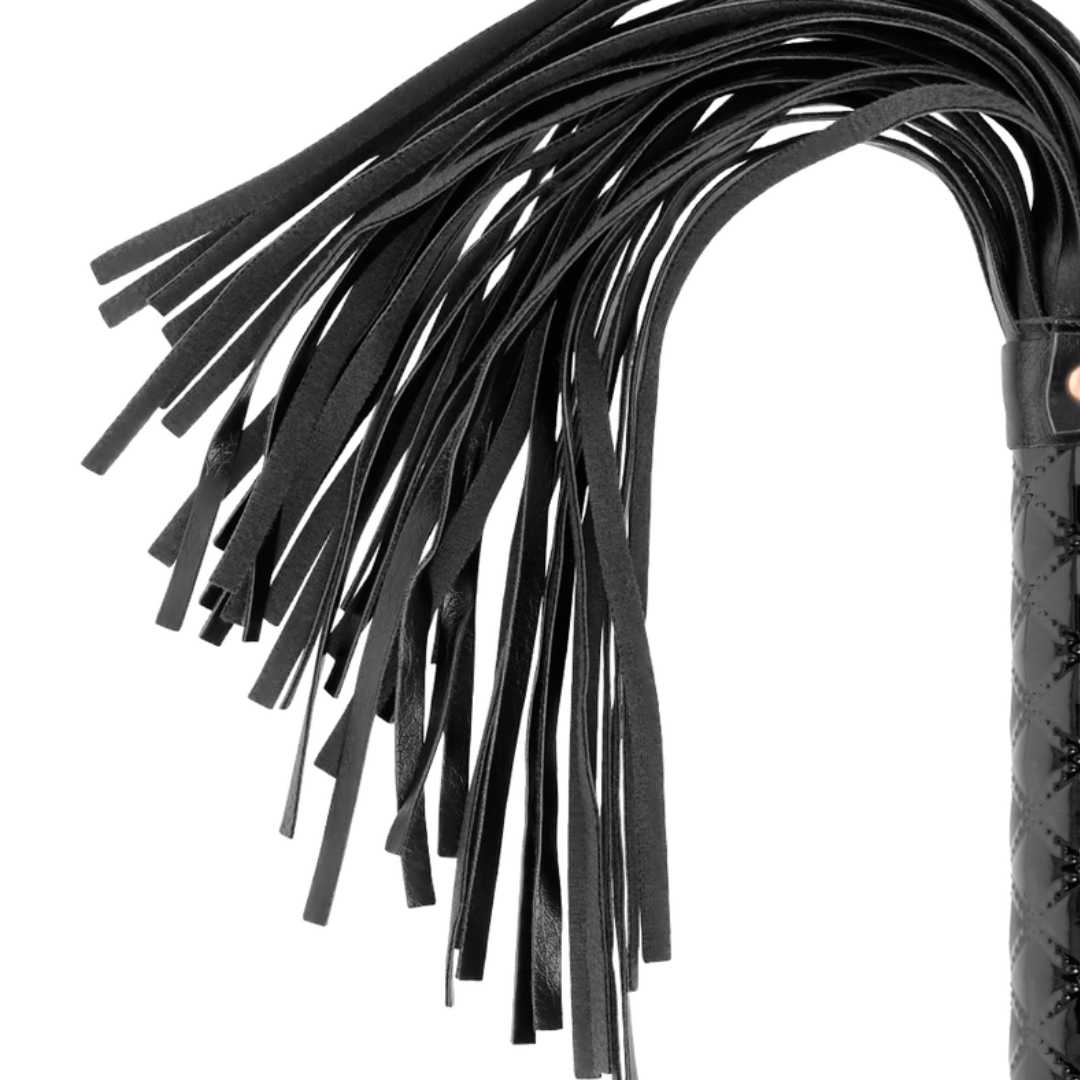 Flogger mit Rosé-Gold Details