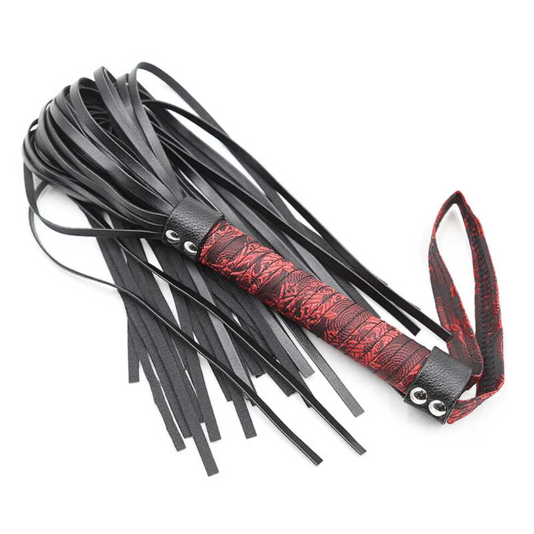 Flogger in rot-schwarzer Optik