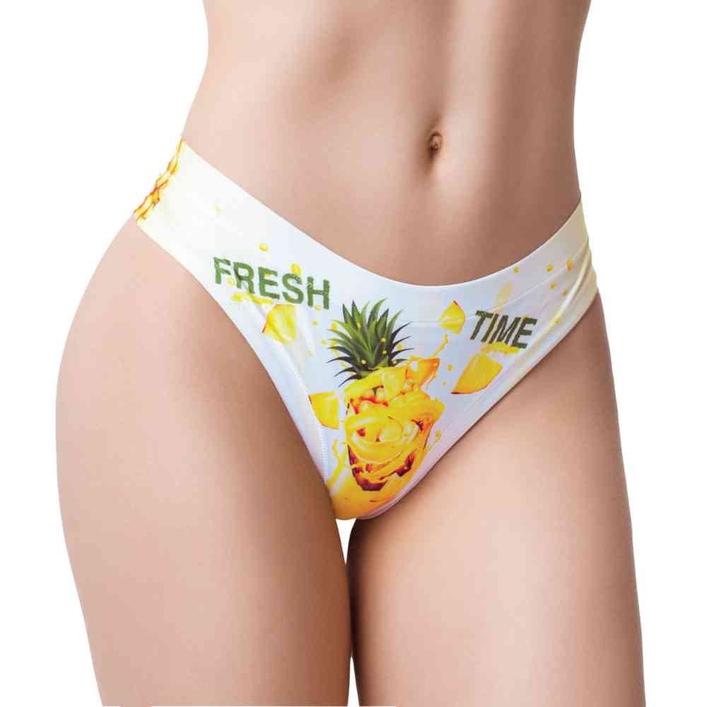 String "Fresh Summer Pineapple"
