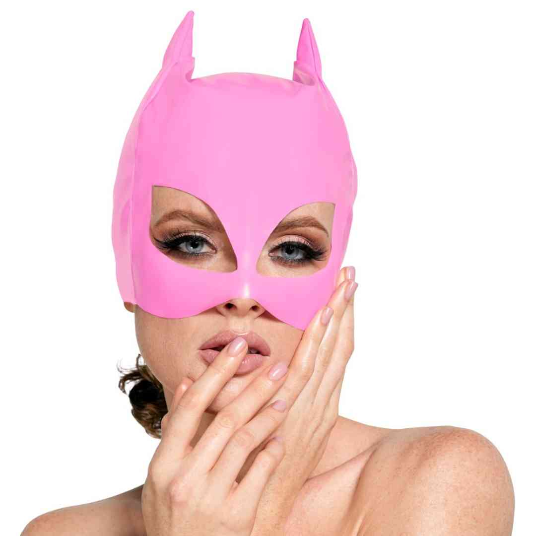 Kopfmaske aus Lack im Cat-Look