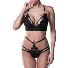 Bralette plus Brazilian Slip mit Zierbändern Bralette plus Brazilian Slip mit Zierbändern