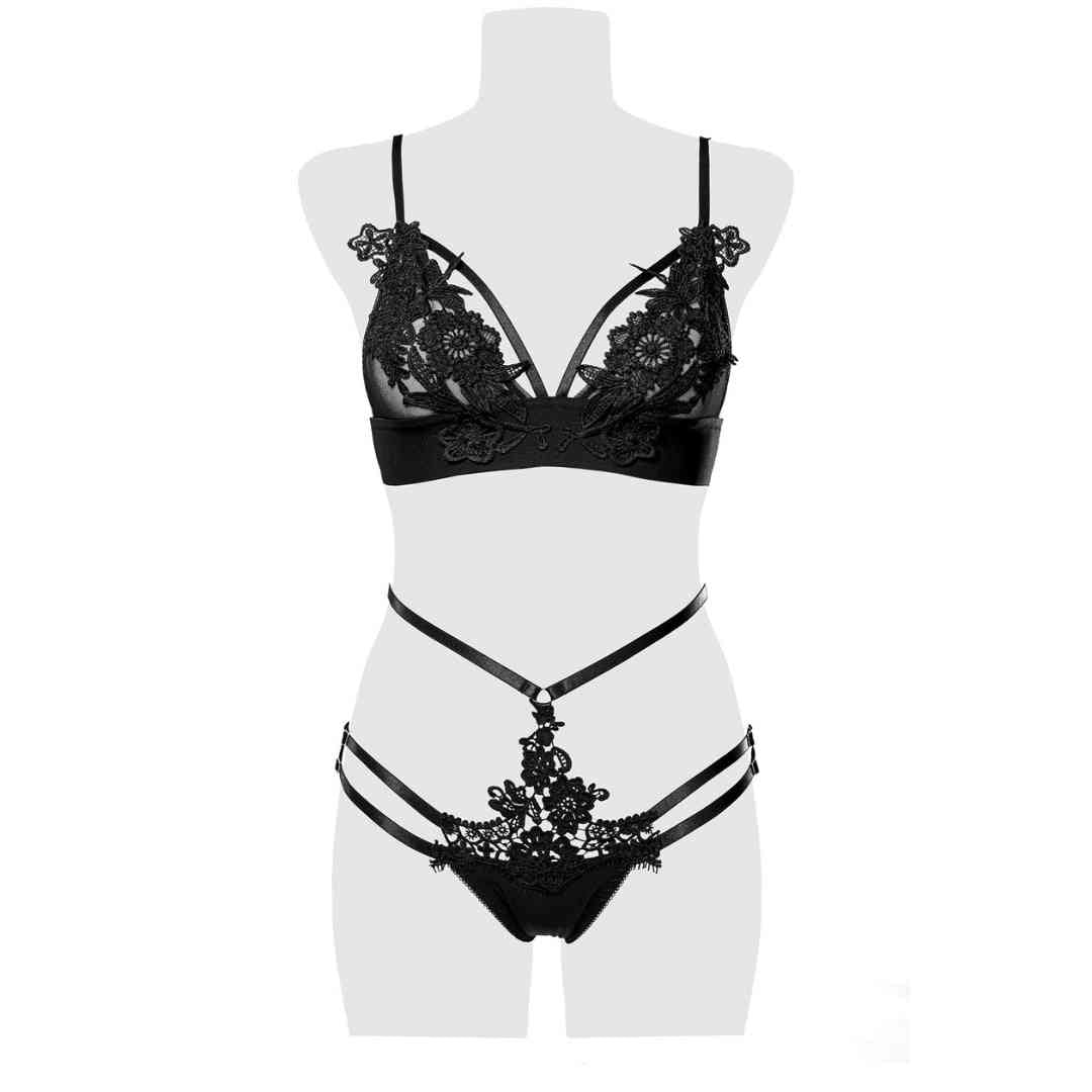 Bralette plus Brazilian Slip mit Zierbändern