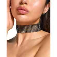 Halsband mit Strasssteinchen Halsband mit Strasssteinchen