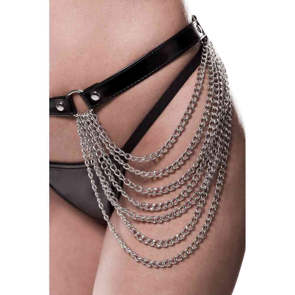 Harness Set mit Ketten und Nippel-Patches