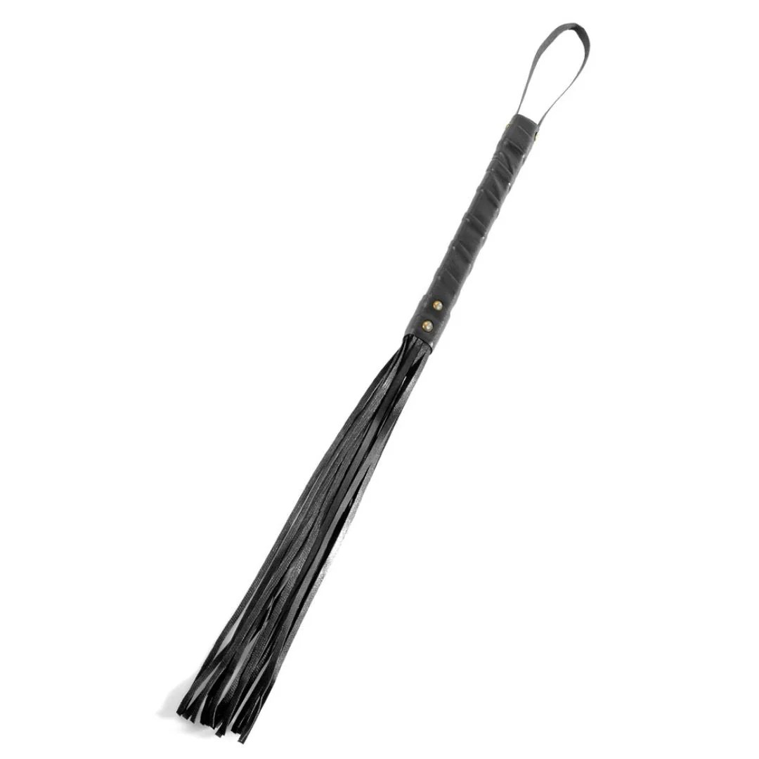 9-schwänzige Striemenpeitsche “Cat-O-Nine-Tails” aus Leder