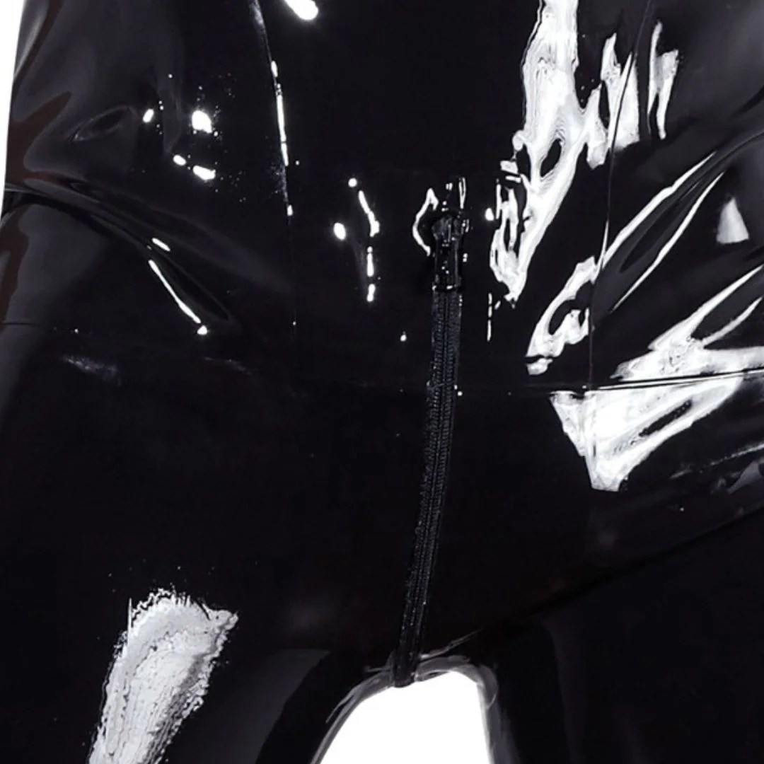 Ärmelloser Overall aus Latex mit Reißverschluss im Schritt