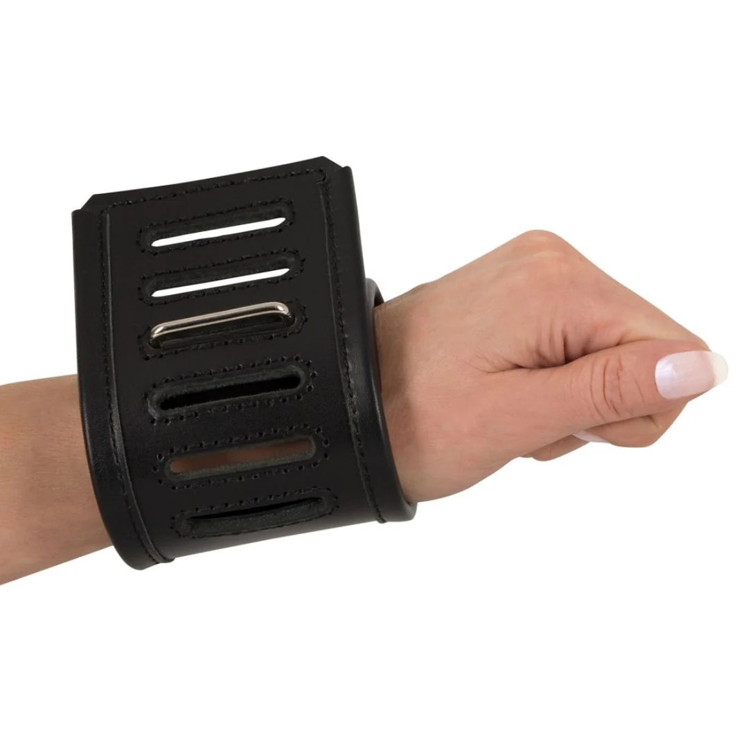 Handfesseln aus Leder