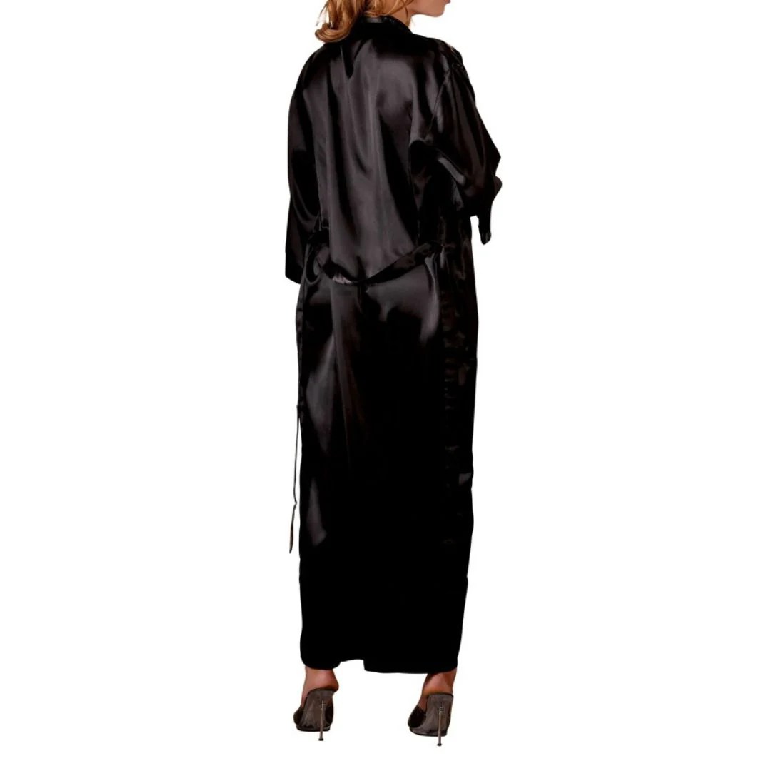 Langer Kimono aus Satin