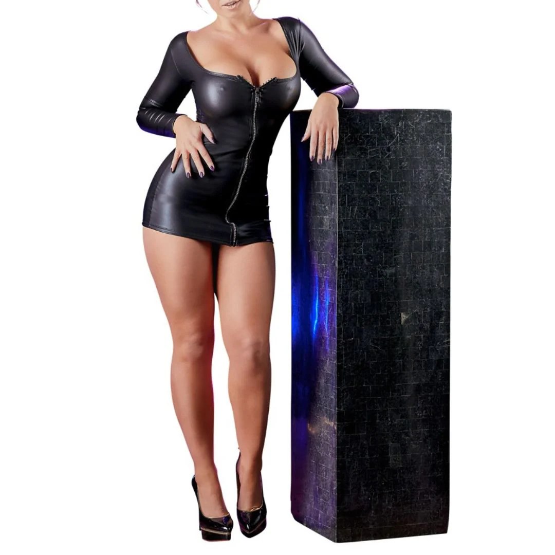 Langarm-Minikleid im Wetlook mit Karree-Ausschnitt