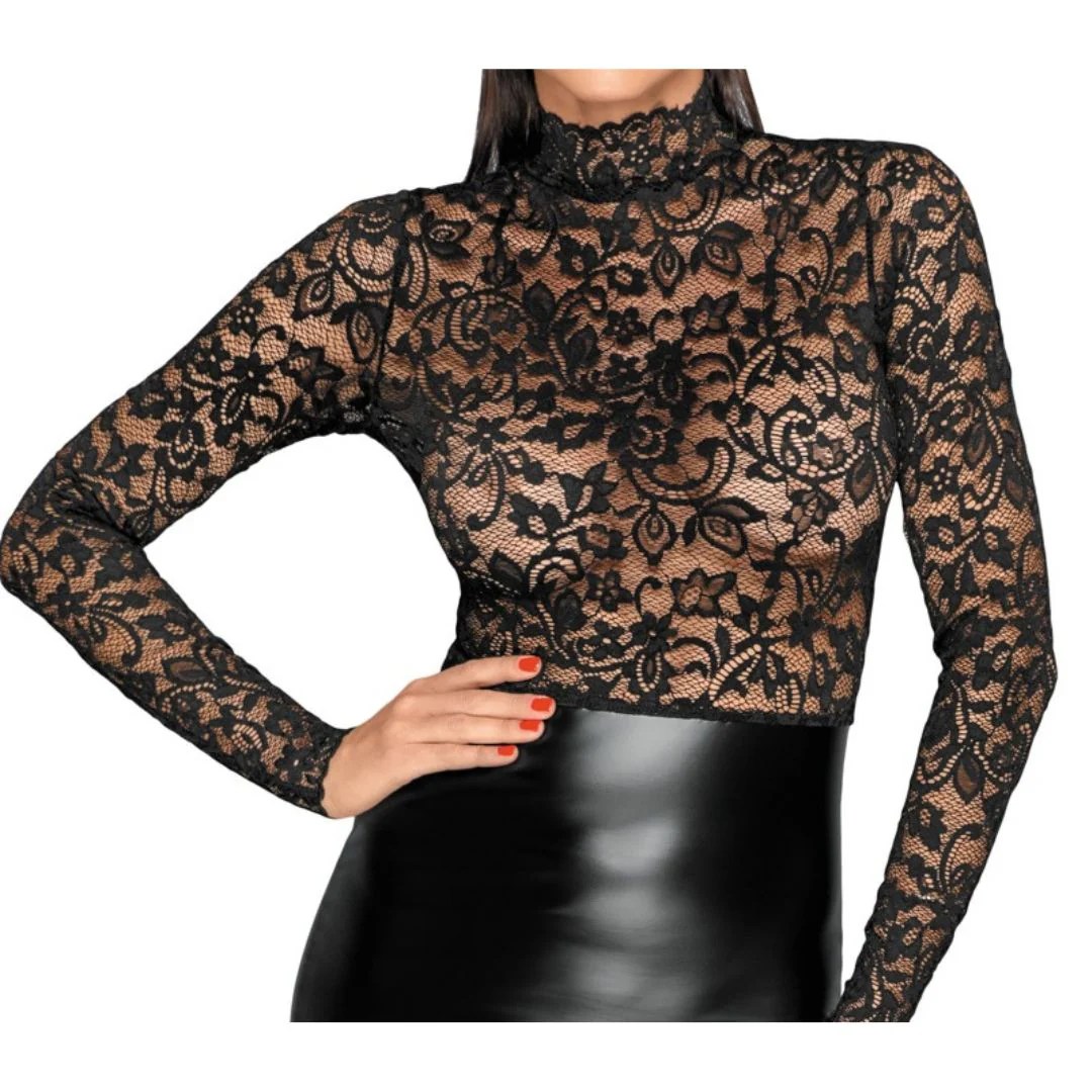 Kleid aus Spitze und Wetlook mit langem Arm