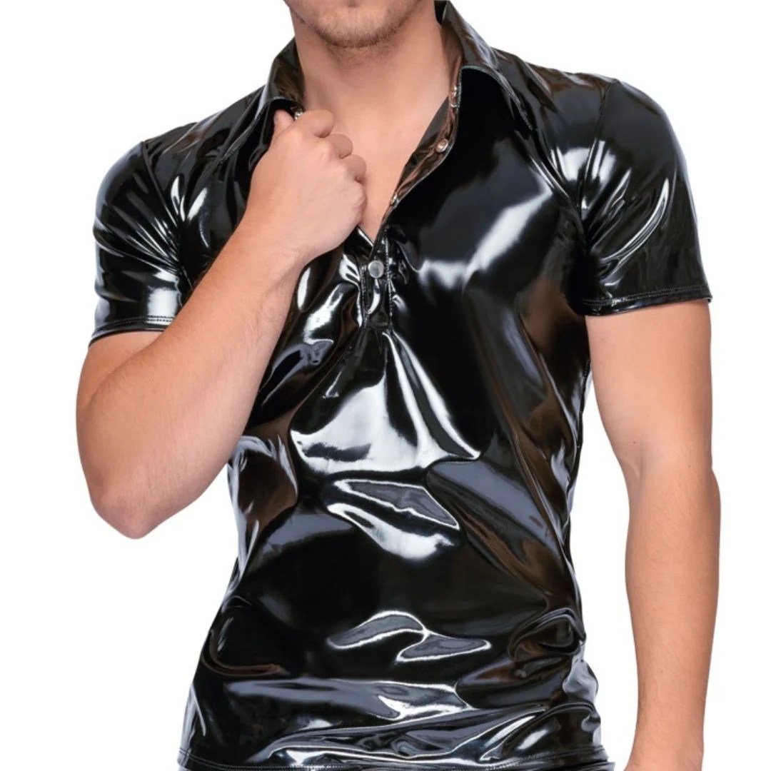 Polo-Shirt aus Lack mit Kragen und Druckknopfleiste
