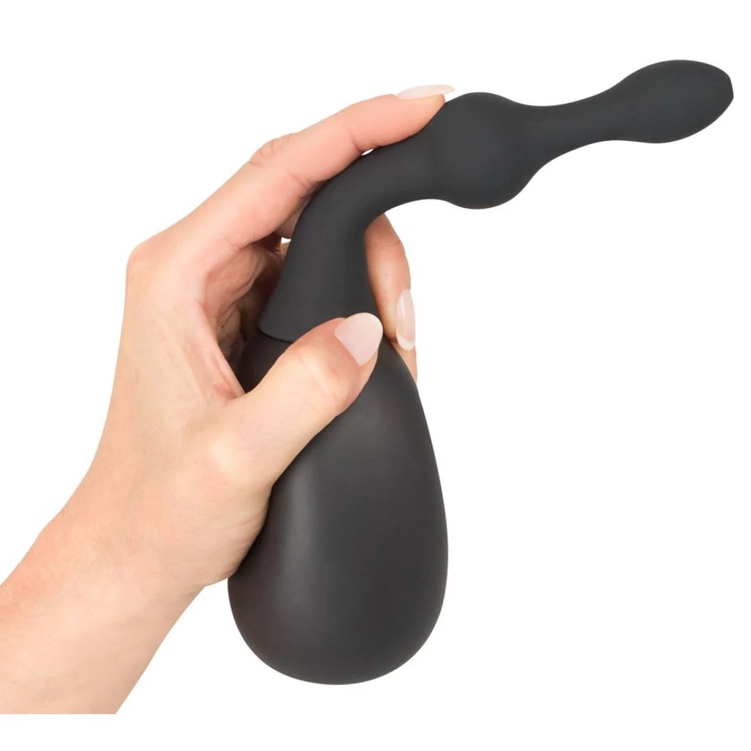 Kleine Analdusche mit stimulierenden Kugeln