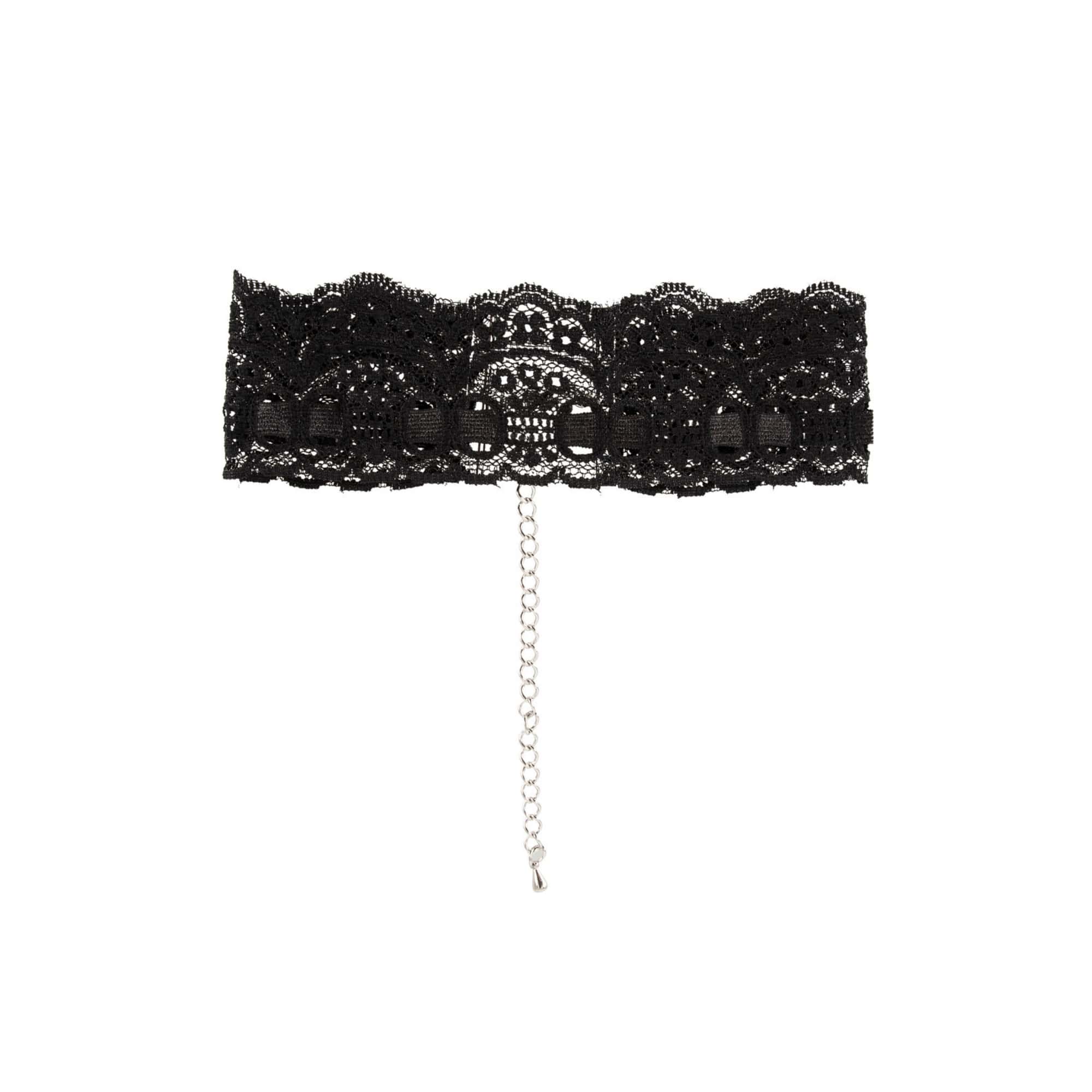 Halsband aus Spitze