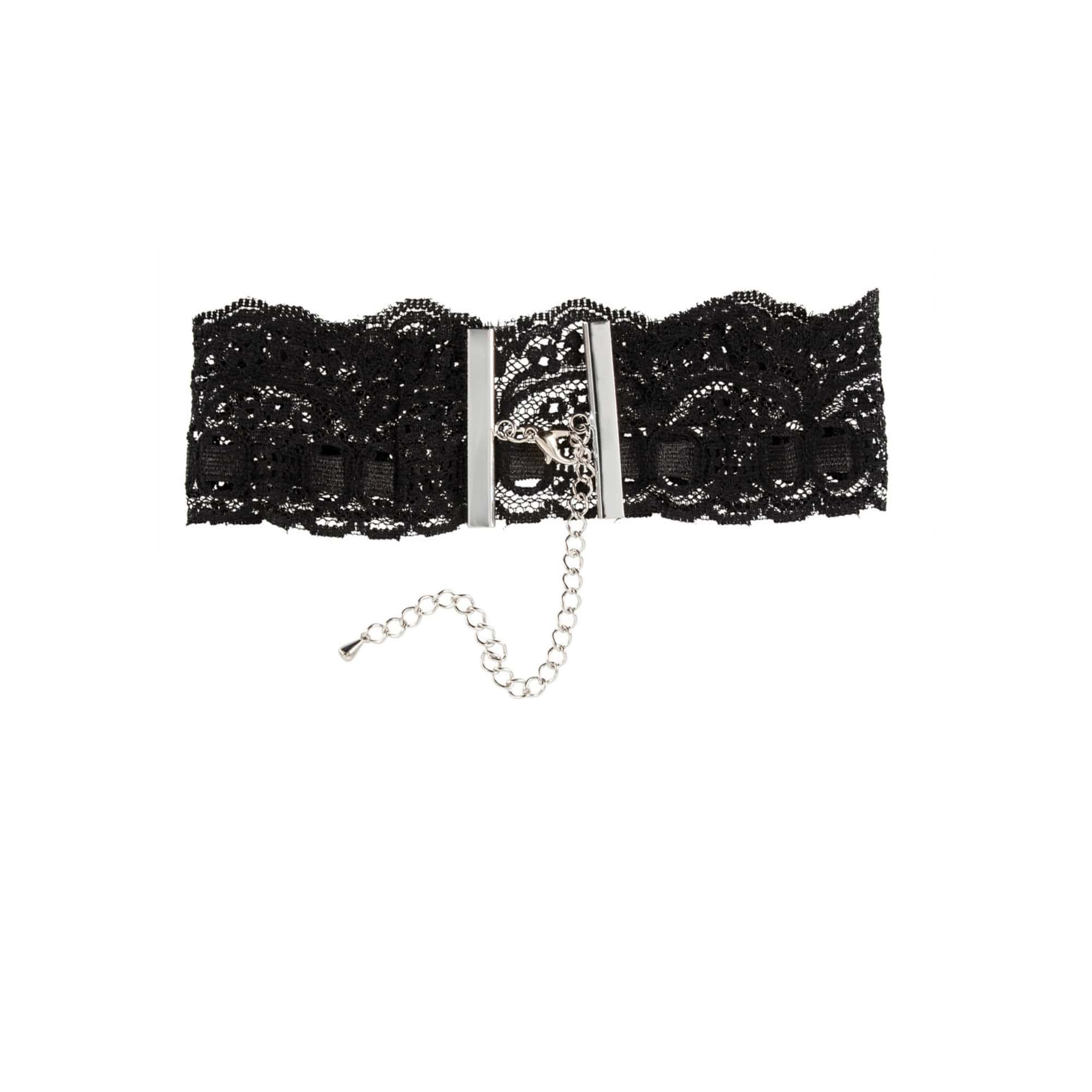 Halsband aus Spitze