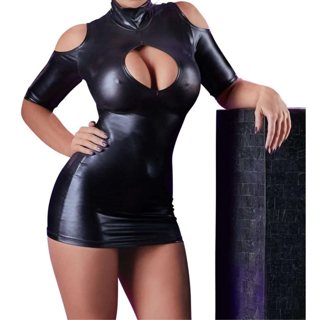 Minikleid im Wetlook mit Cold-Shoulder-Cut-outs