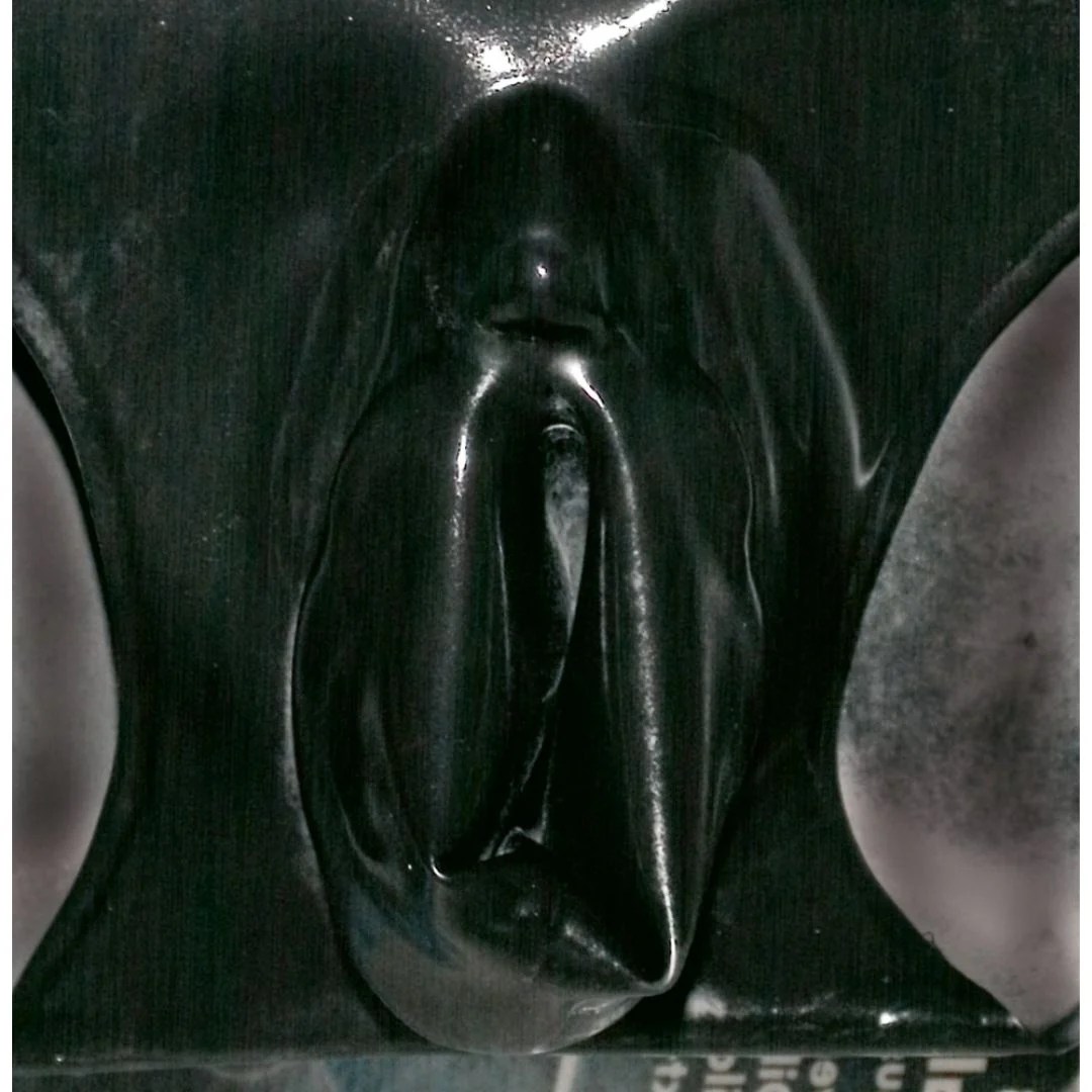 Slip aus Latex mit Vaginalschlauch