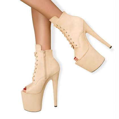 Plateau-Stiefelette mit offener Spitze Plateau-Stiefelette mit offener Spitze