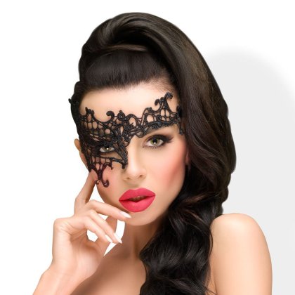 Elegante Maske aus schwarzer Spitze Elegante Maske aus schwarzer Spitze