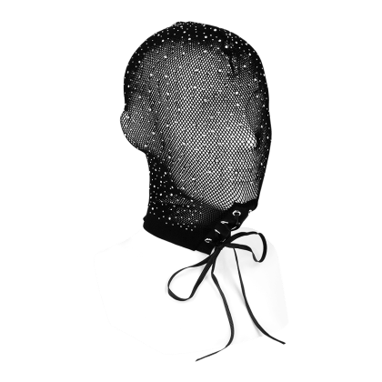 Luxuriöse Kopfmaske mit Strasssteinchen Luxuriöse Kopfmaske mit Strasssteinchen
