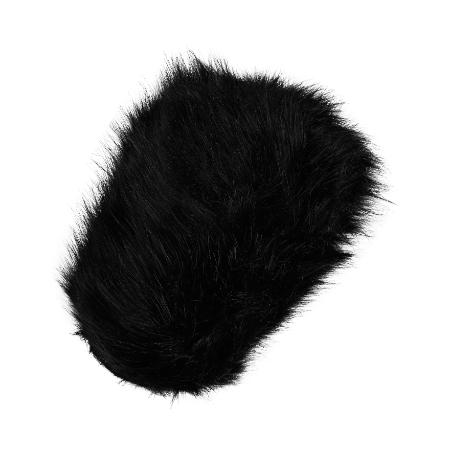 Fellhandschuh mit versteckten Spikes