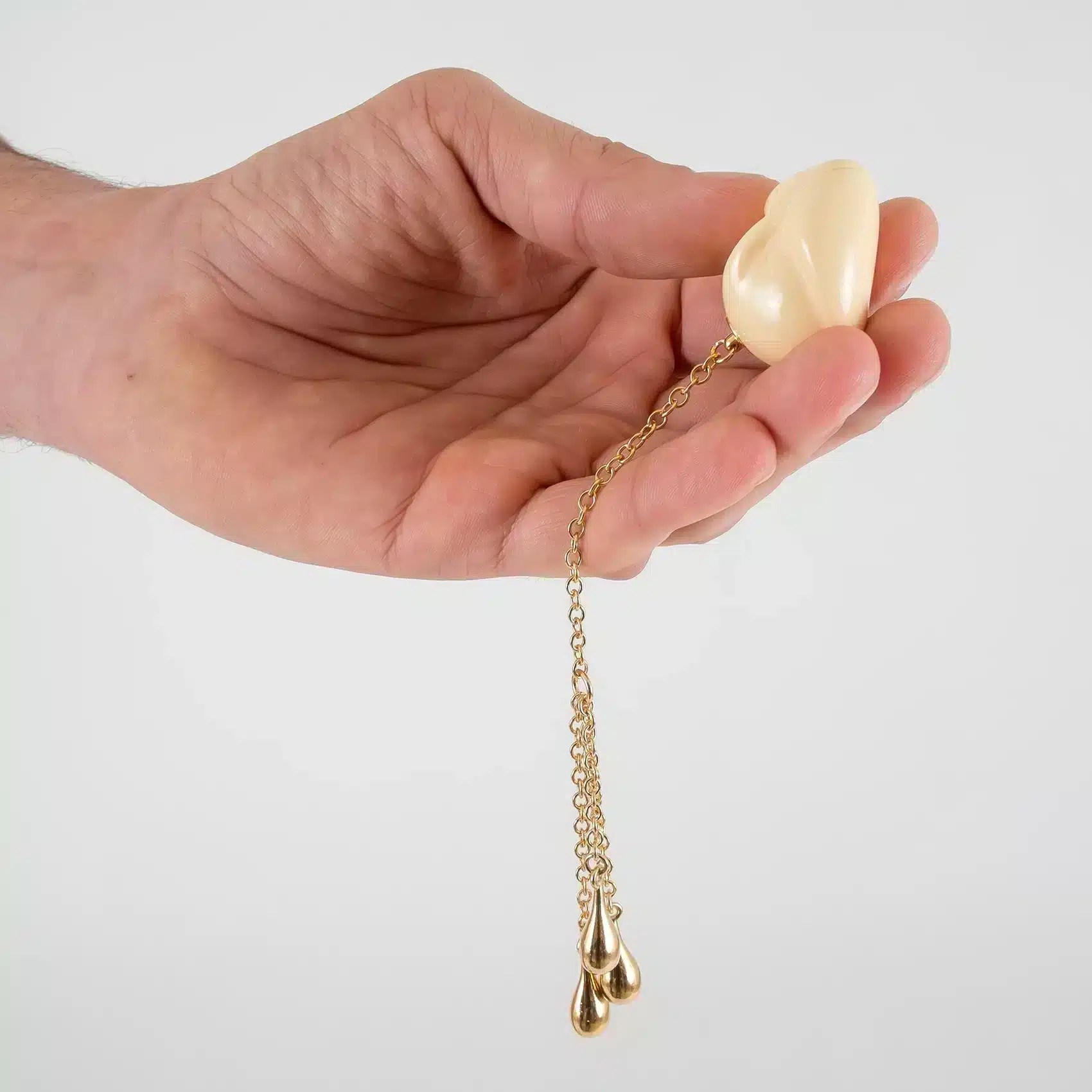Sylvie Monthulé - Buttplug-Schmuck 