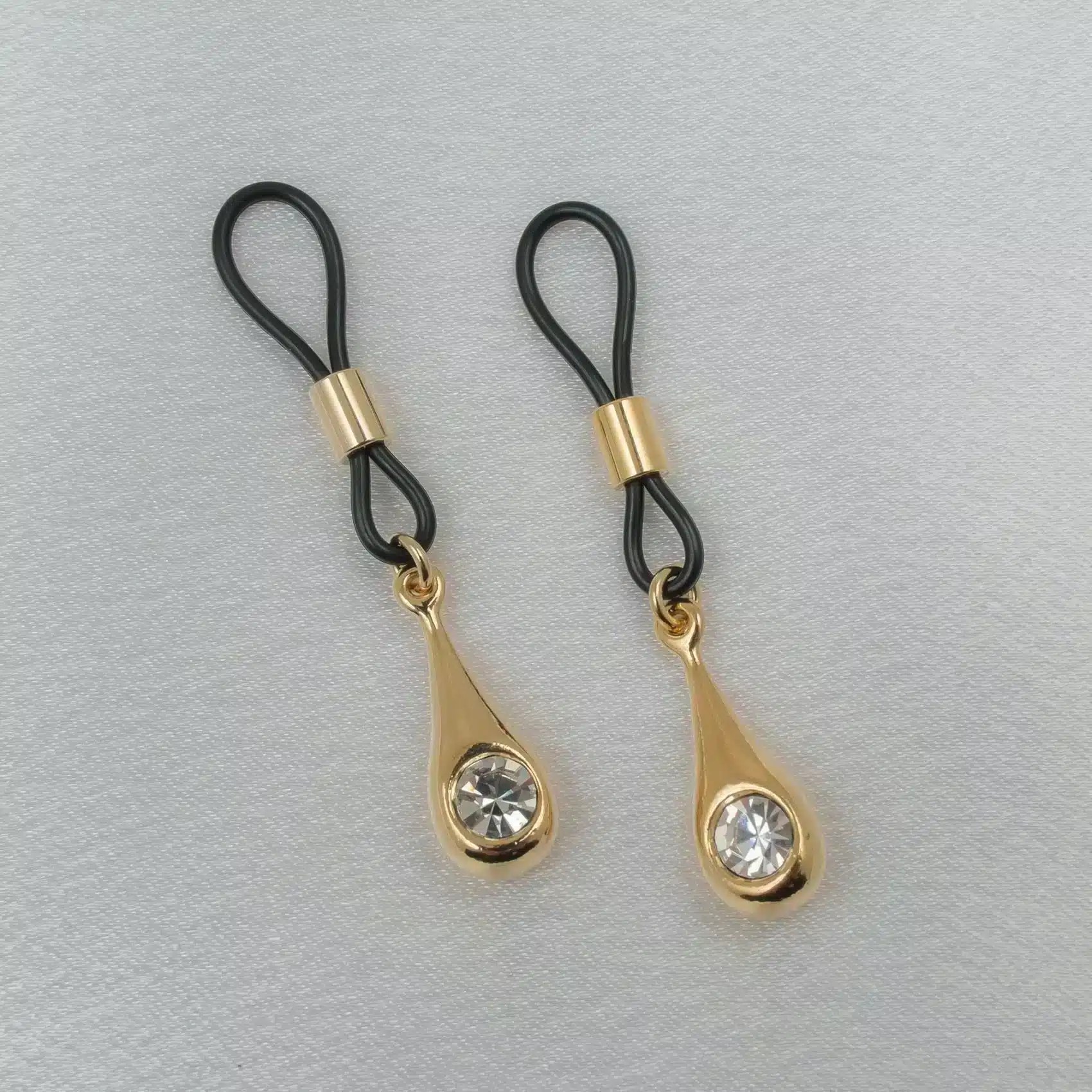 Sylvie Monthulé - Brustwarzenschmuck Gold und Diamant Brusttropfen