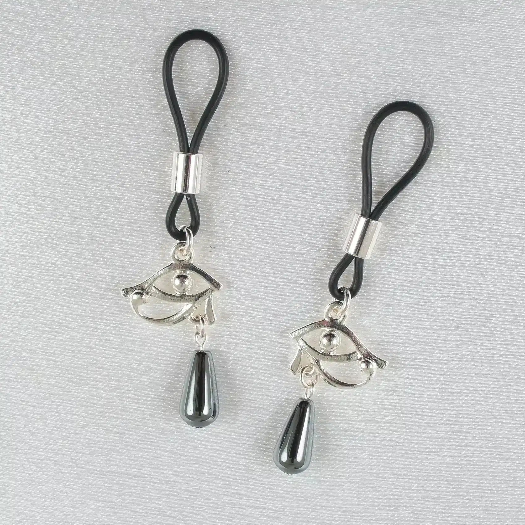 Sylvie Monthulé - Brustwarzenschmuck Horus Eyes 