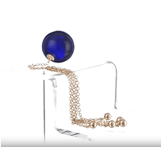 Sylvie Monthulé - Intimer Ball als erotischer Schmuck