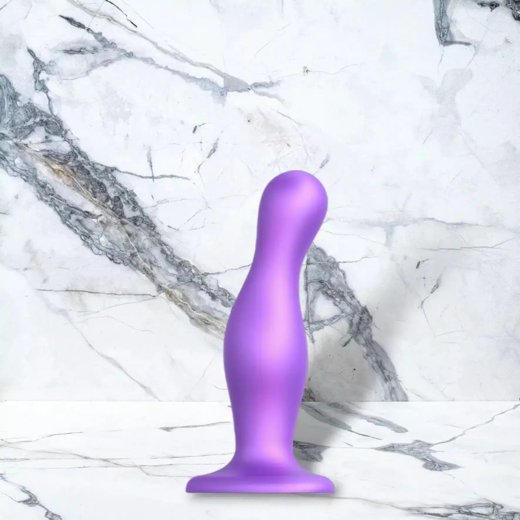 Strap On Me - Dildo Plug Curvy Metallic 