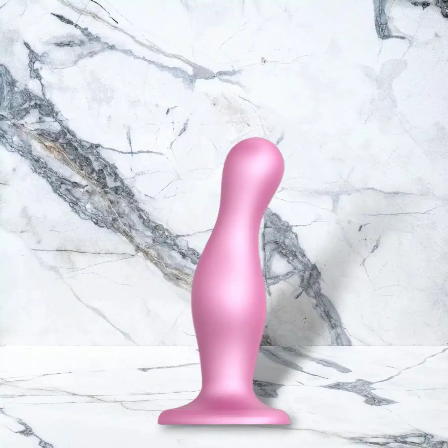Strap On Me - Dildo Plug Curvy Metallic 