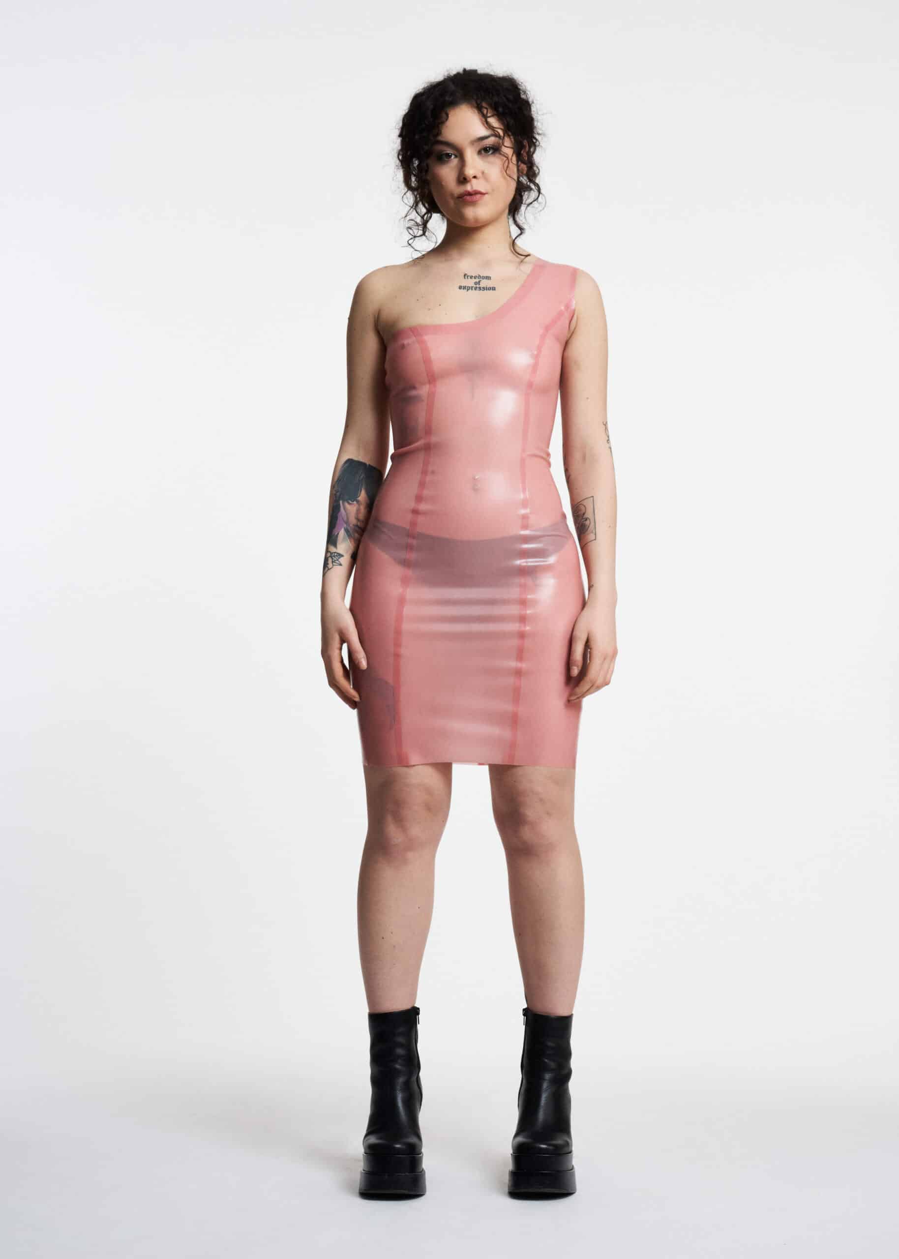 Filth Latex - Das Davis ärmellose halbtransparente Latexkleid Größe XS