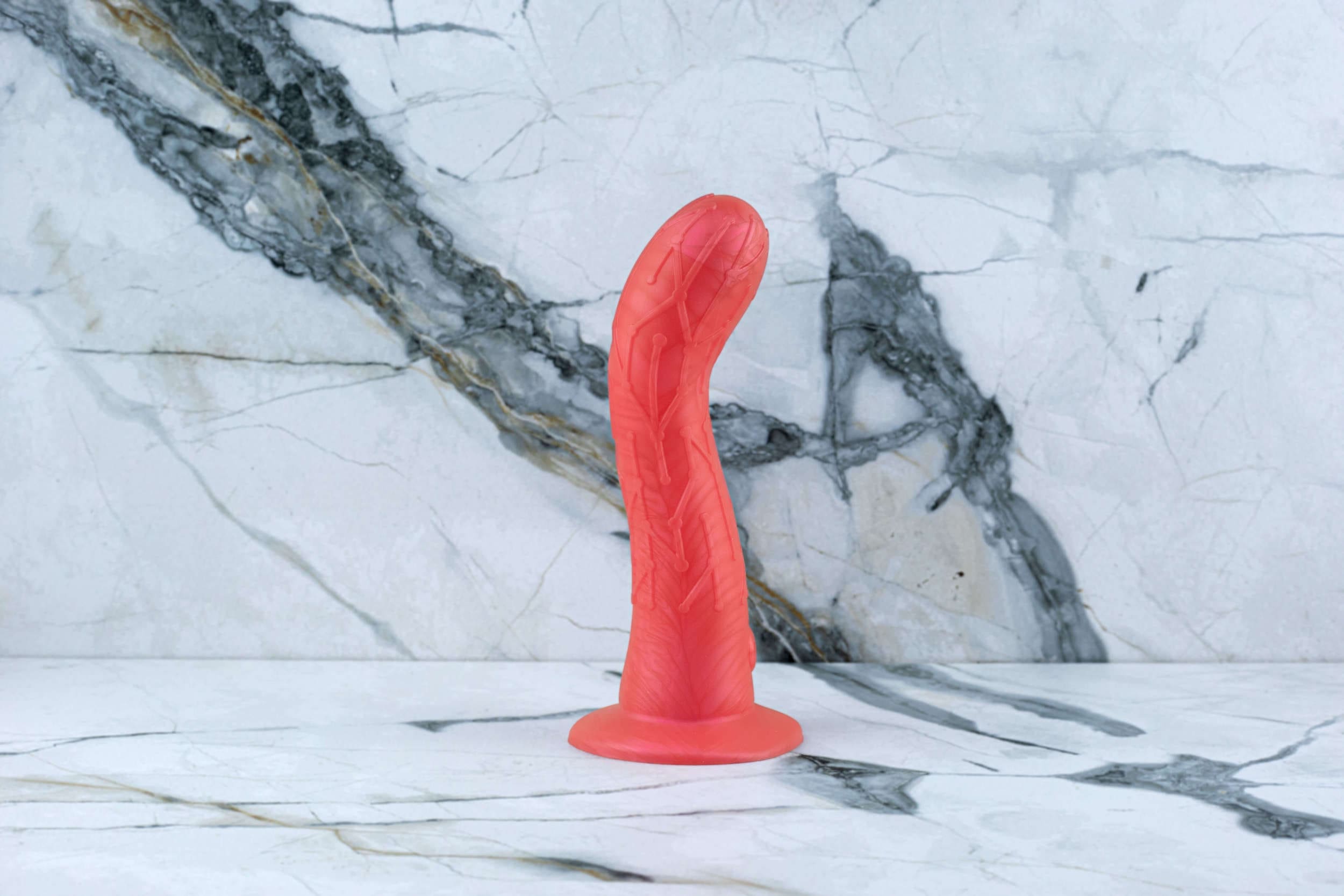 Ylva & Dite - Kryptodite Hellrot