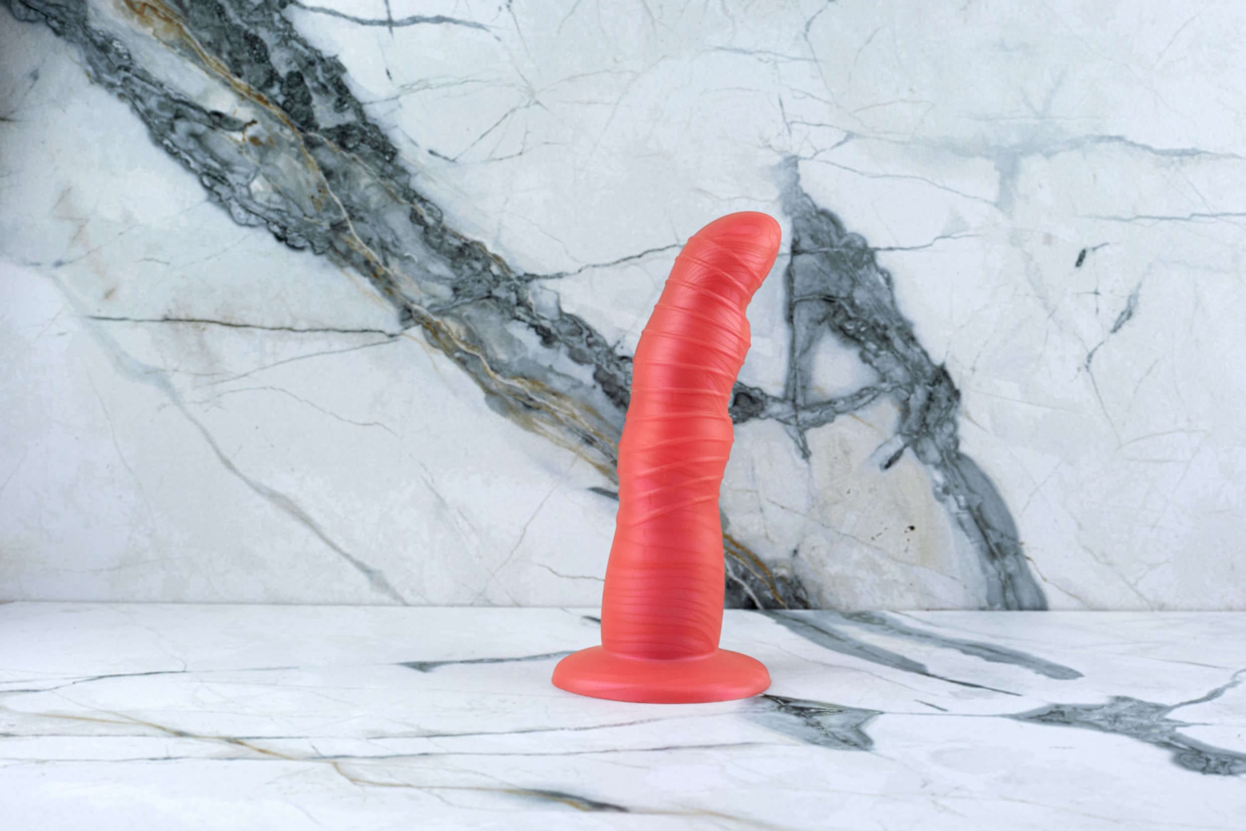 Ylva & Dite - Rhea Hellrot