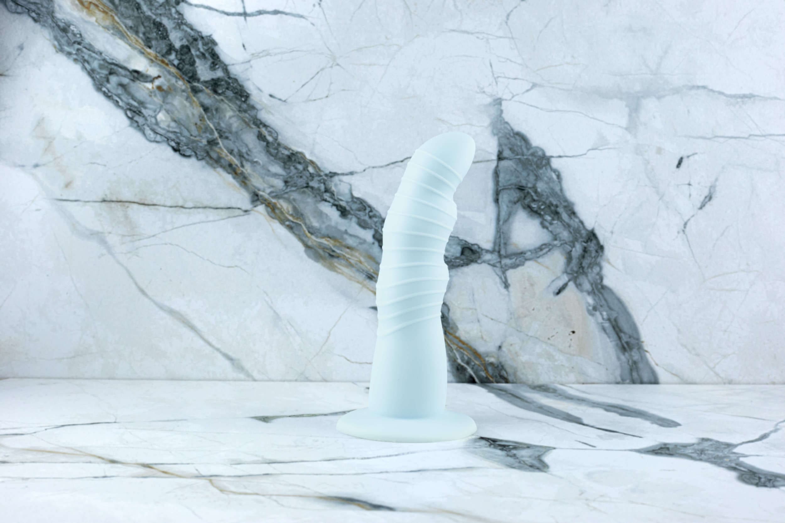 Ylva & Dite - Rhea Sky