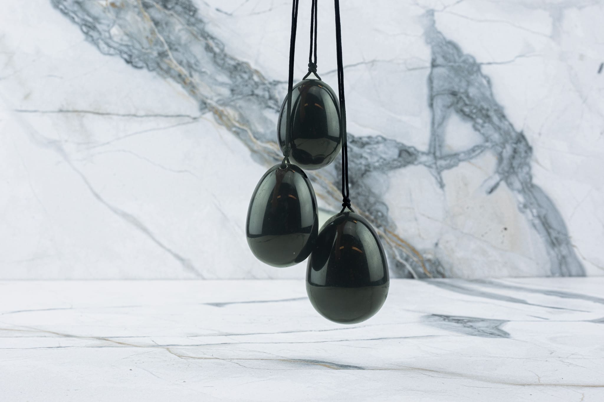 Yoni-Ei - Obsidian (Satz)