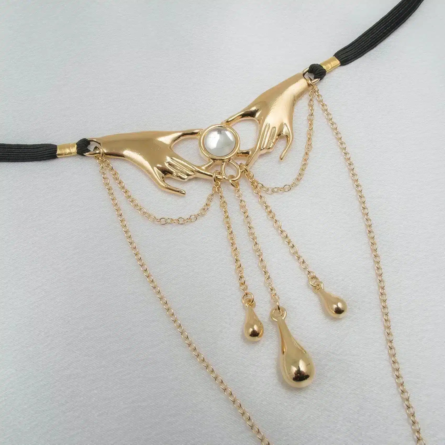 Sylvie Monthulé - G-String-Schmuck Secret Caress 