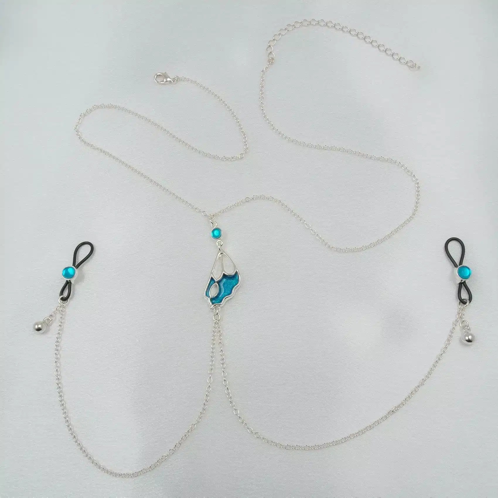 Sylvie Monthulé - Brust-Halskette Schmetterlingsflügel