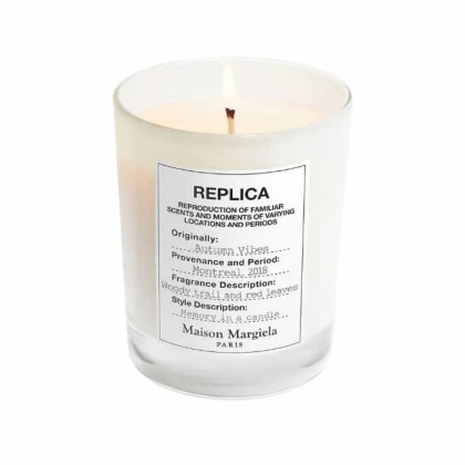 Maison Margiela Replica Autumn Vibes Candle 165g Maison Margiela Replica Autumn Vibes Candle 165g